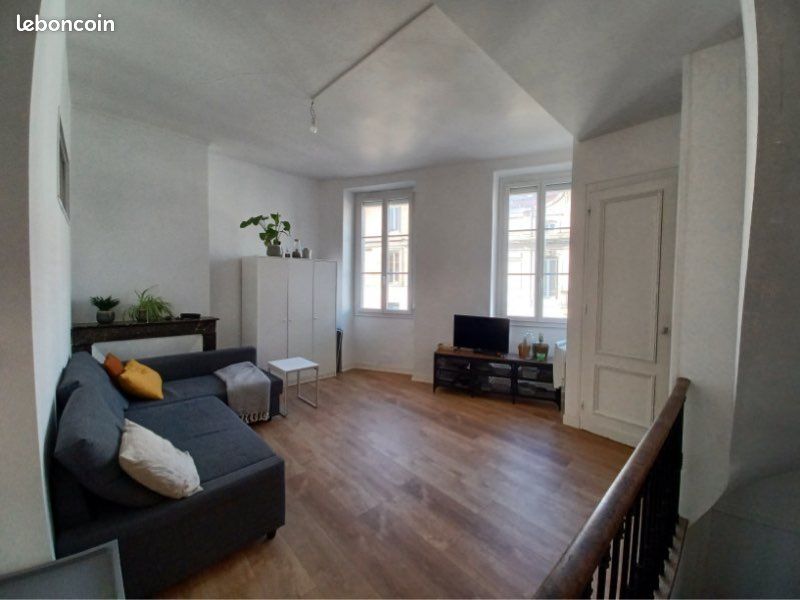Appartement 5 pièces 95 m² · à Noisy-le-Sec · 95 m² · 1 100 €/mois