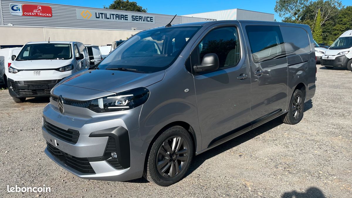 32 990 HT - Citroen Jumpy CABINE APPROFONDIE XL (L2) 5 places 2.0 180CV BVA EAT 8 PACK PREMIUM CONNECT - GRIS ACIER + OPTIONS (image 1)