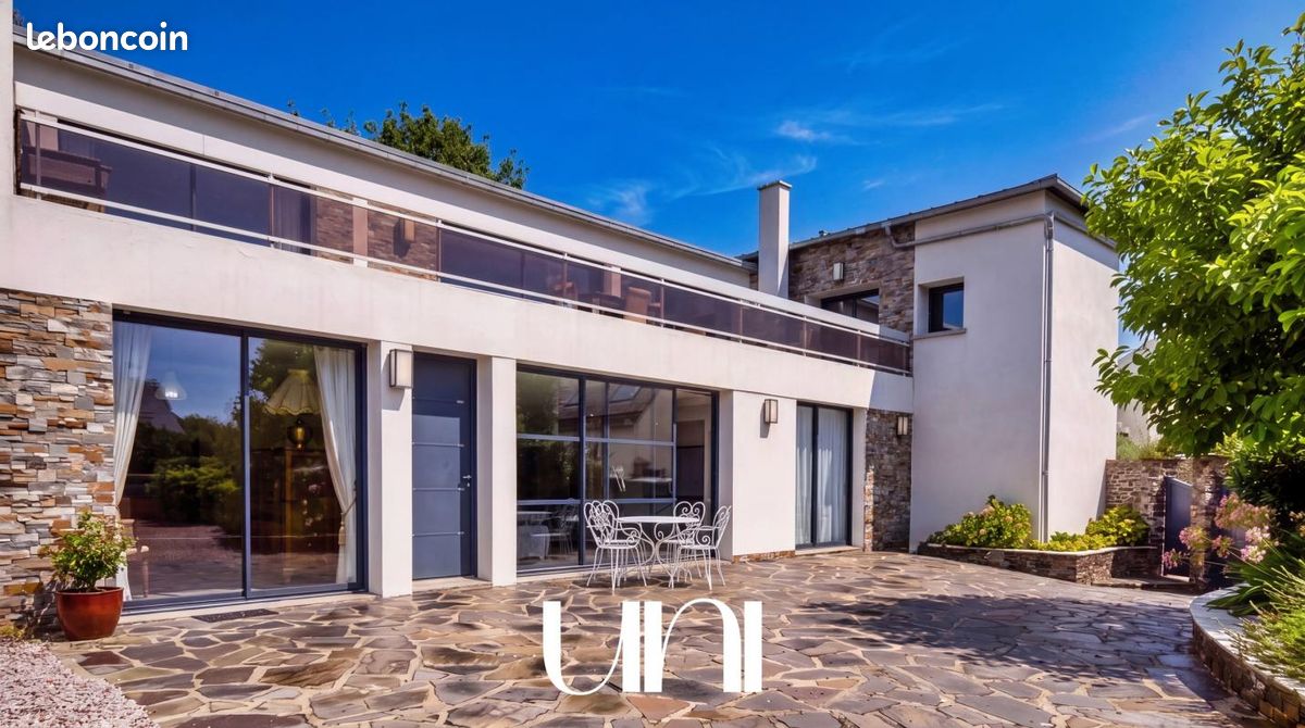 Maison 7 pièces 286 m² · à Donville-les-Bains · 286 m² · 828 000 €