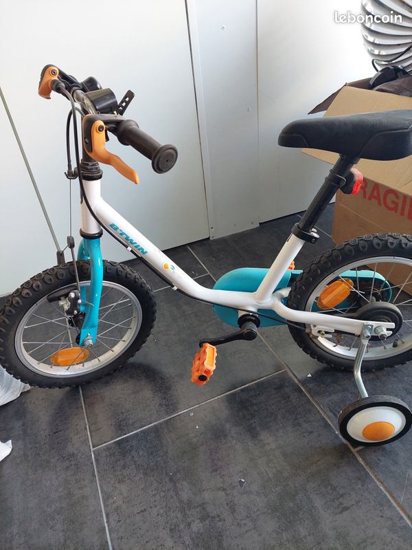 Decathlon Vente Velo Alger VTT ENFANT ROCKRIDER ST 500 20 POUCES