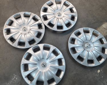 4 Pièces Auto Enjoliveurs pour N-issan J10 J11 J12 N15 N16 N17 Y60 Y61