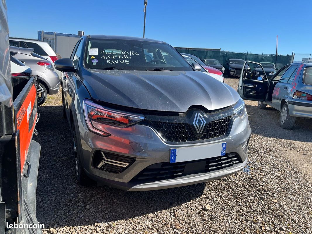 "Accidenté" Renault Arkana 1.6 E-Tech 145 Hybride Auto / GZ194 (image 1)