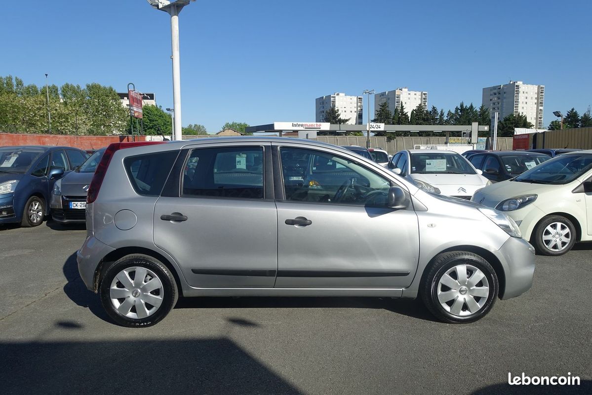 Nissan NOTE 1.5 DCI 86CH TEKNA (image 5)