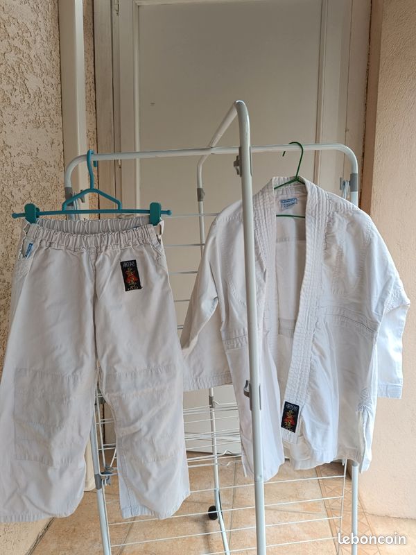 3 Kimono Judo et/ou Judo jujitsu + ceintures (image 2)
