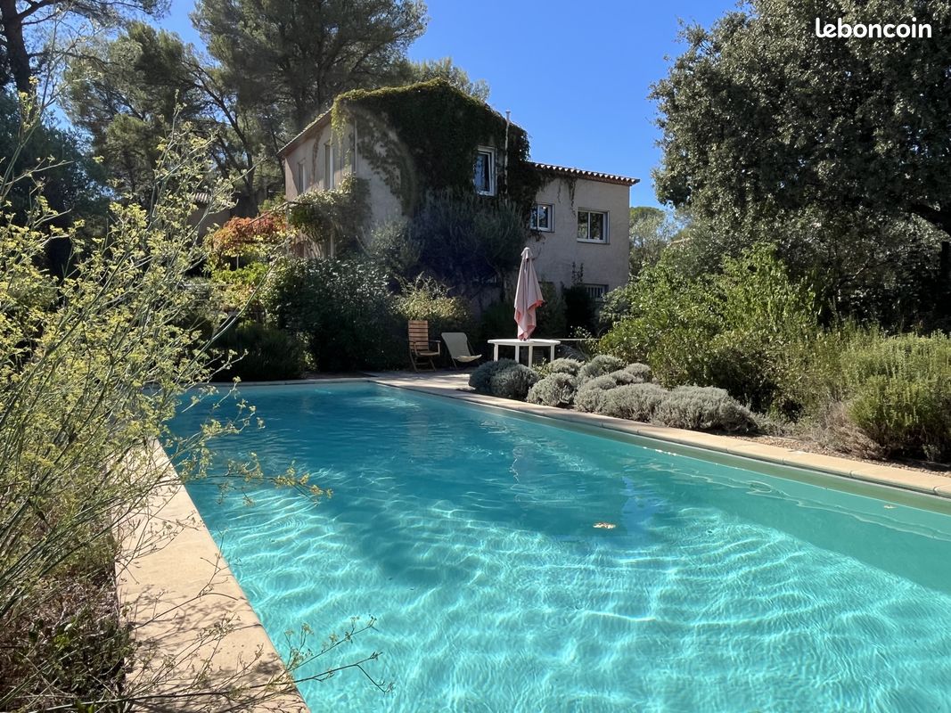 Maison 7 pièces 185 m² · à Langlade · 185 m² · 690 000 €