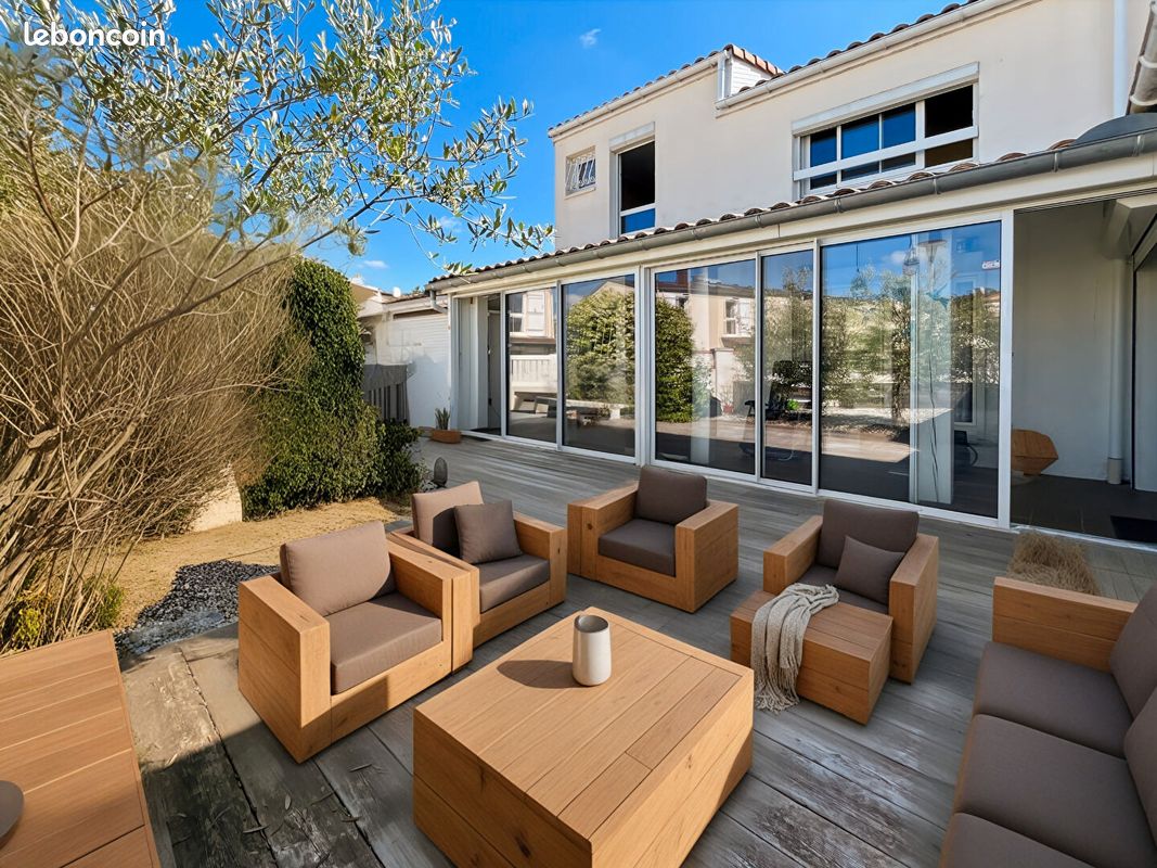 Maison 6 pièces 119 m² · à Gradignan · 119 m² · 327 000 €