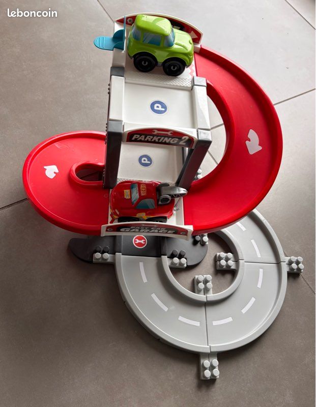 Garage pour jeune enfant (image 2)