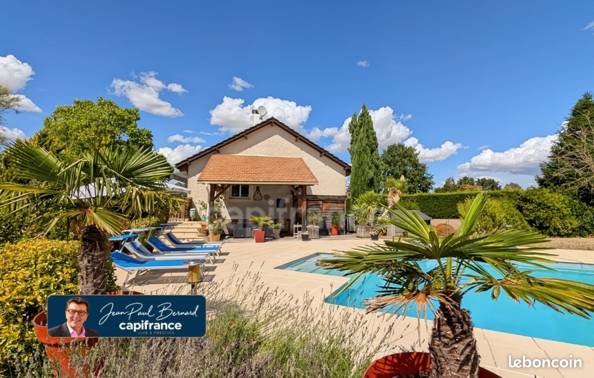 Maison 6 pièces 149 m² · à La Charmée · 149 m² · 383 000 €