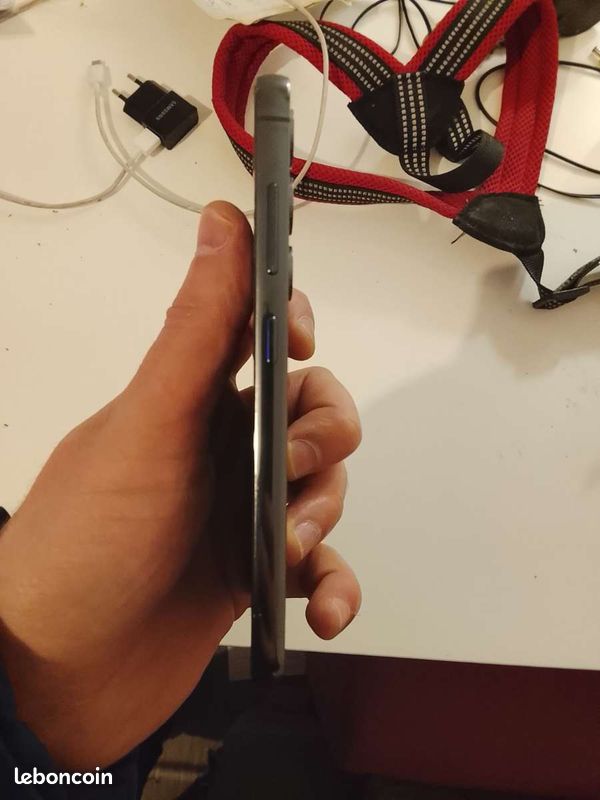 Samsung s23 (image 2)