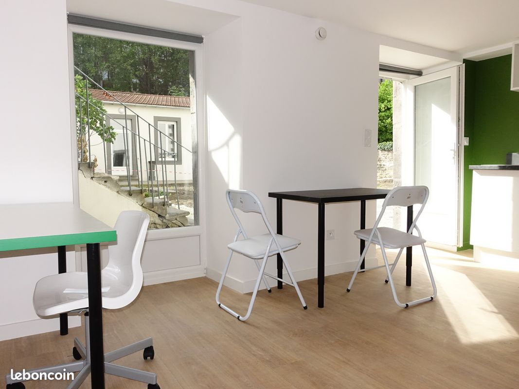 Appartement 2 pièces 27 m² · à Clermont-Ferrand · 27 m² · 550 €/mois