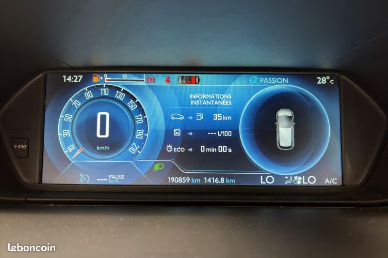 Citroen C4 PICASSO BLUEHDI 150CH INTENSIVE S&S (image 22)
