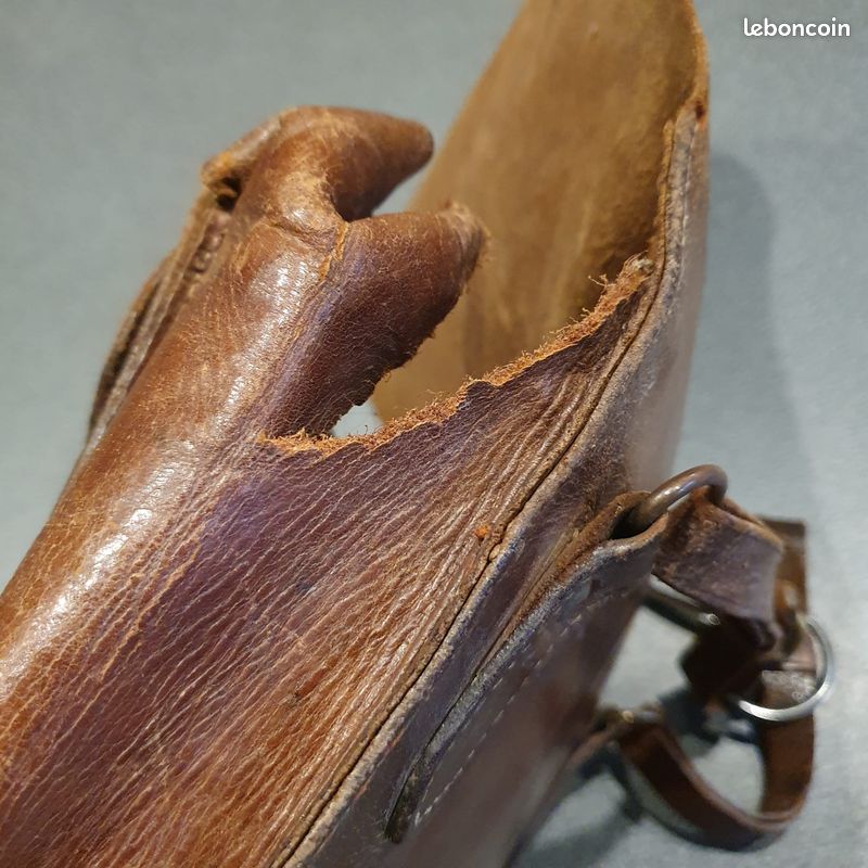 Sacoches de selle de moto en cuir de vache fabriquées à la main : ensemble de sacoches Sportster - Canada
