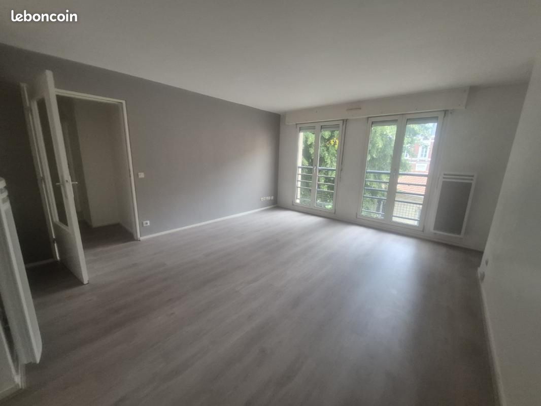 Appartement 3 pièces 66 m² · à Lille · 66 m² · 977 €/mois