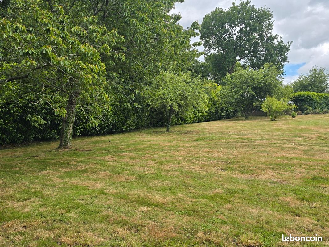 Terrain au calme · à Inzinzac-Lochrist · 107 500 €