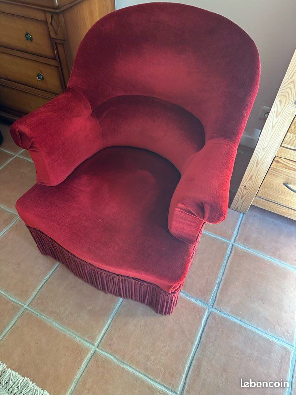 Fauteuil crapaud rouge (image 3)