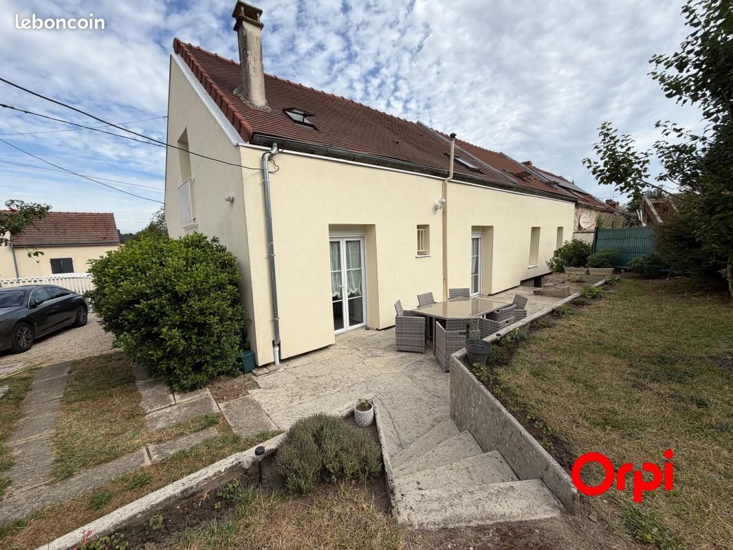 Maison 7 pièces 175 m² · à Fère-en-Tardenois · 175 m² · 249 900 €