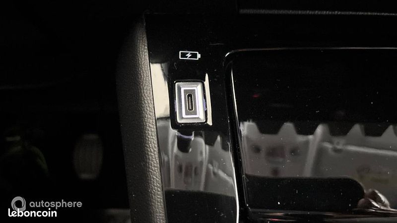 Peugeot 208 1.2 100ch S&S Allure (image 30)