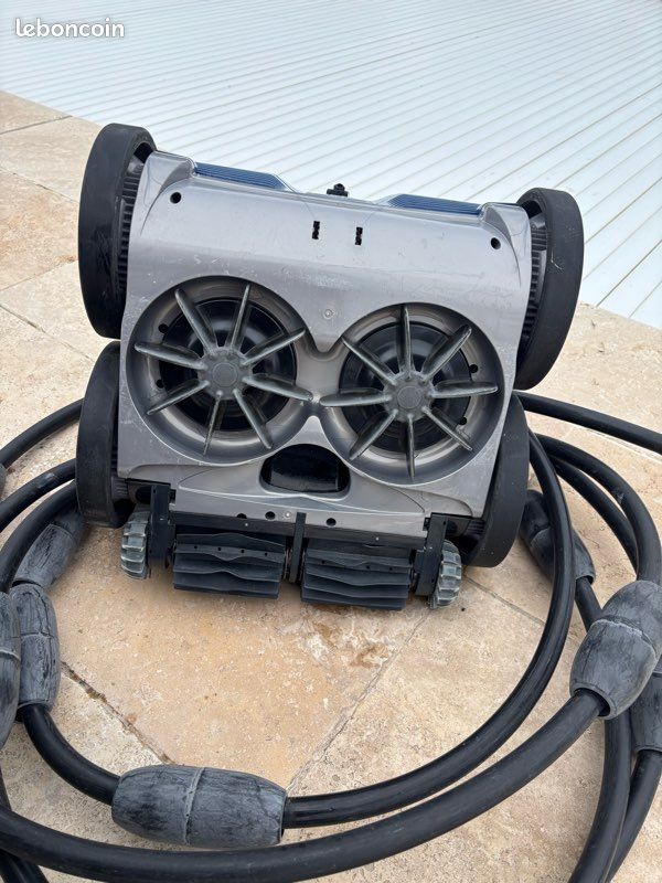 Robot Piscine Polaris Quattro (image 3)