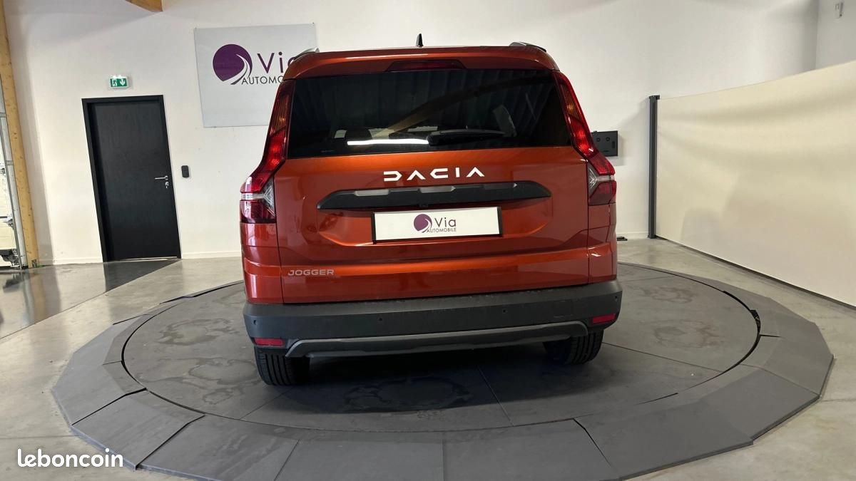 Dacia Jogger 1.0 TCE 110 EXTREME PLUS (image 4)