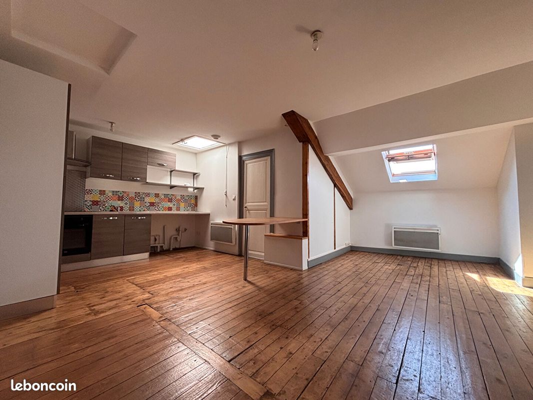 Appartement 4 pièces 71 m² · à Orléans · 71 m² · 873 €/mois