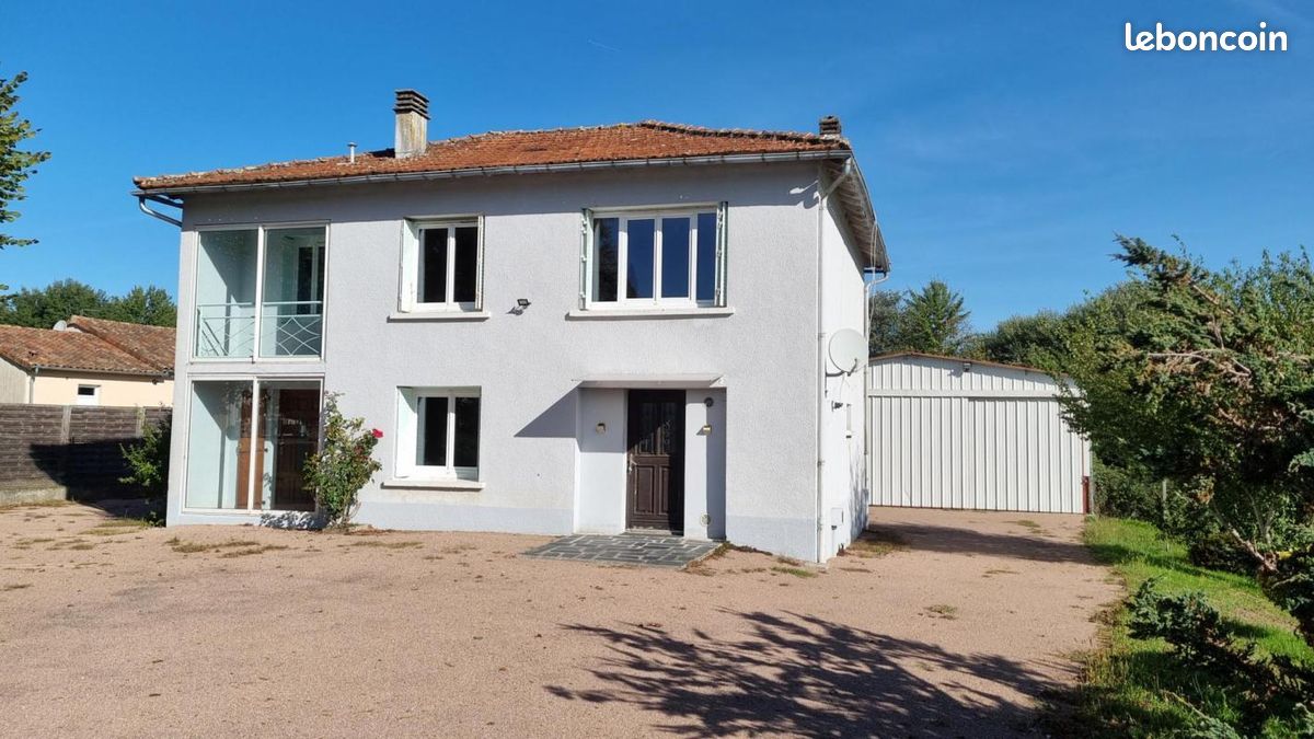 Maison 6 pièces 123 m² · à Piégut-Pluviers · 123 m² · 133 500 €
