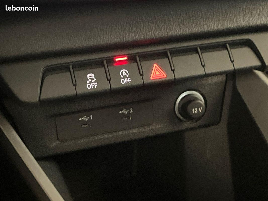 AUDI A1 Sportback 30 TFSI 110 ch S tronic 7 Advanced 2 (image 27)
