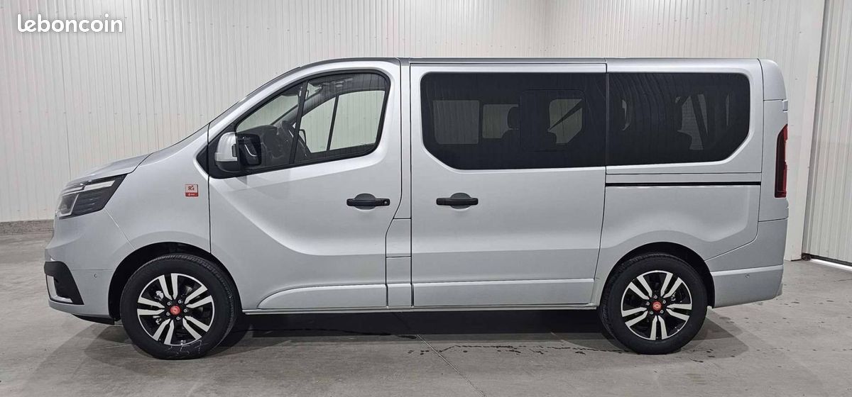 Renault Trafic Blue dCi 170 auto Techno L1 8 PL (image 8)