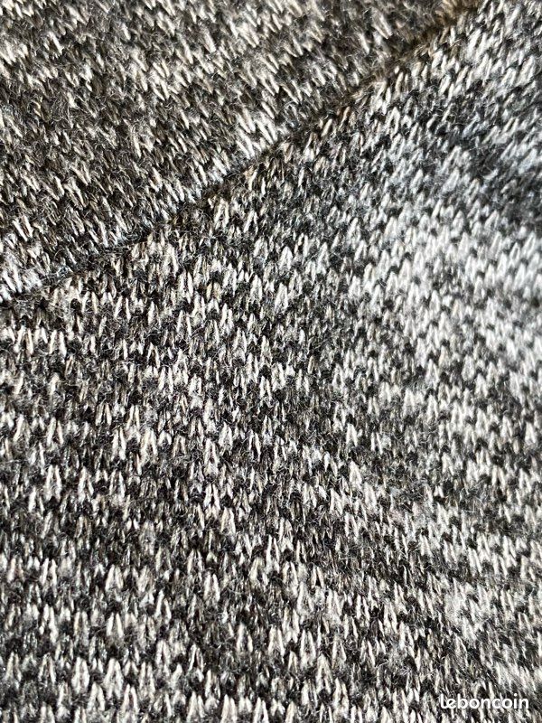 Pull en taille un de marque Diane Laury (image 3)