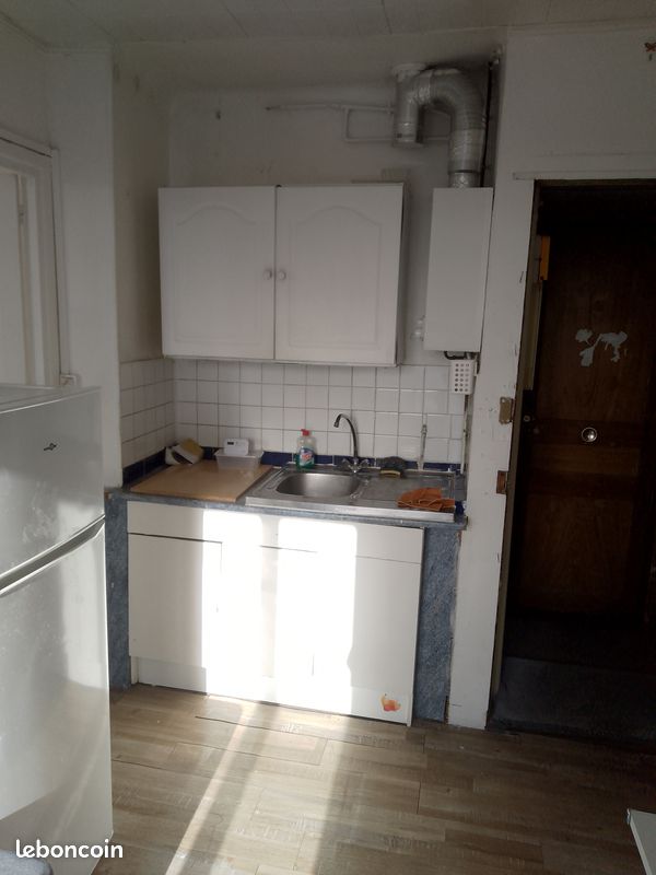 Appartement 2 pièces 21 m² · à Épinay-sur-Seine · 21 m² · 75 000 €