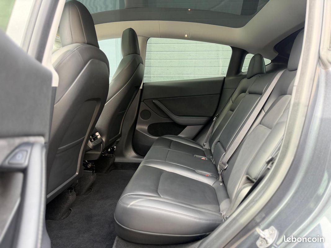 TESLA MODEL Y Long Range AWD Dual Motor SOH 90% (image 19)