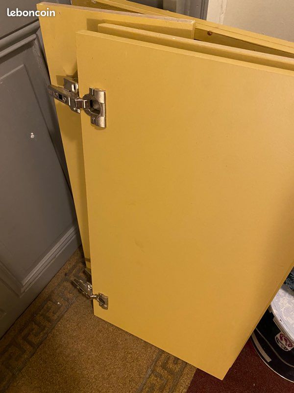 Portes jaunes (image 3)