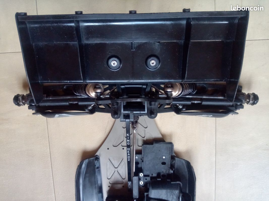 Kyosho Inferno ST race spec 1/8 truggy optionné STRR evo Électrique (image 10)