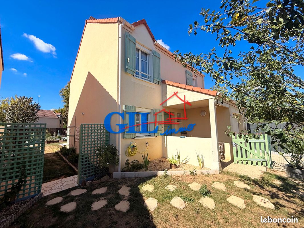 Maison 5 pièces 85 m² · à Savigny-le-Temple · 85 m² · 289 000 €