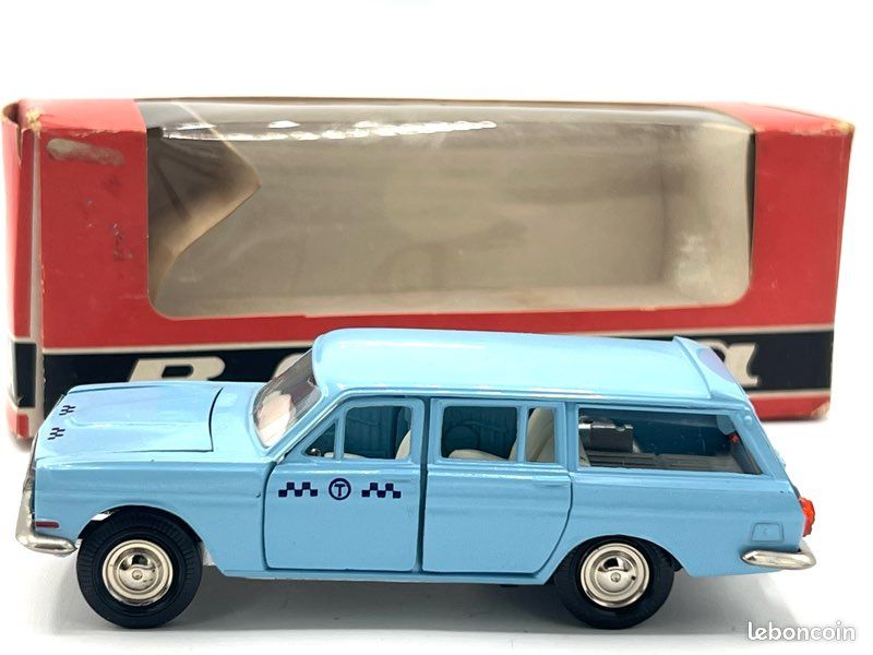 NOVOEXPORT – Miniature Moskvitch 434 Bleu Pale – Boîte D’origine 1989