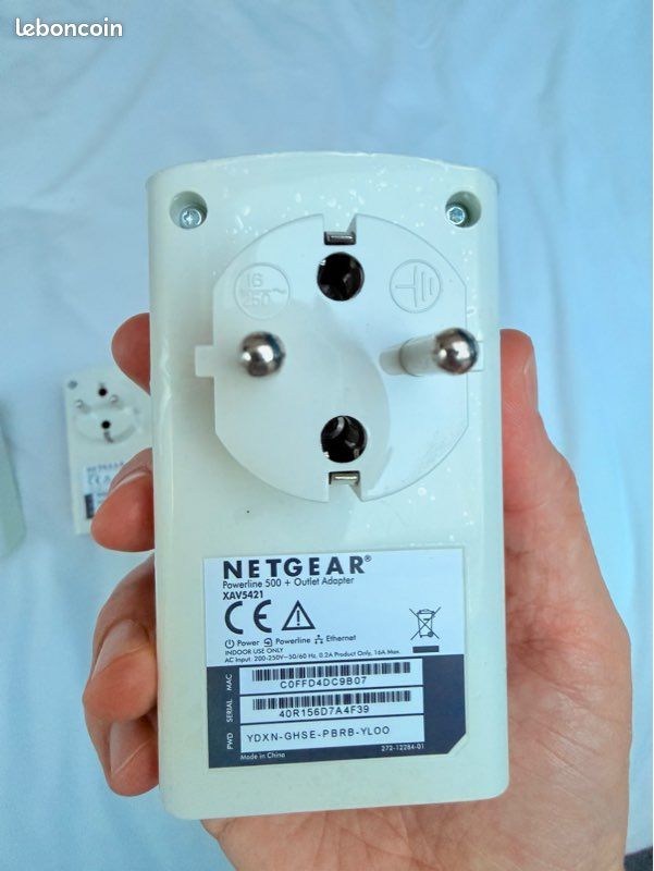 Lot de 4 CPL NETGEAR Powerline 500 – XAV5421 – Prise intégrée (image 2)