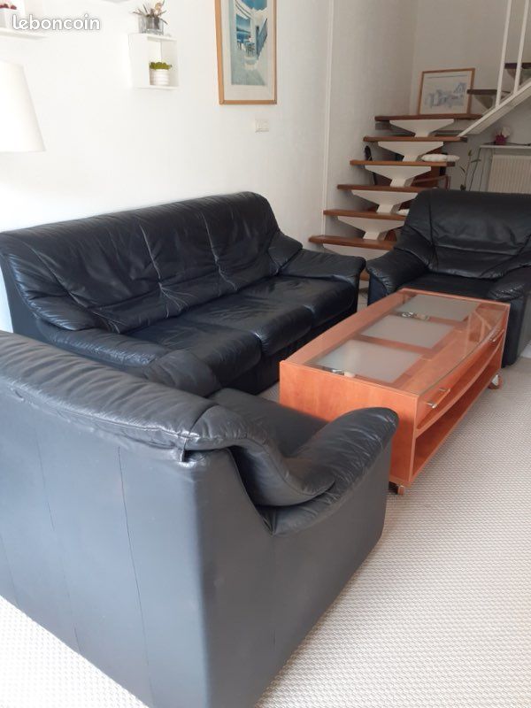 Salon en cuir + table basse (image 2)