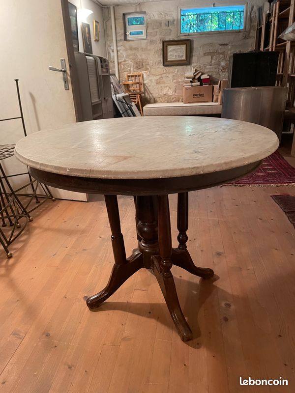 Table ronde plateau marbre (image 2)