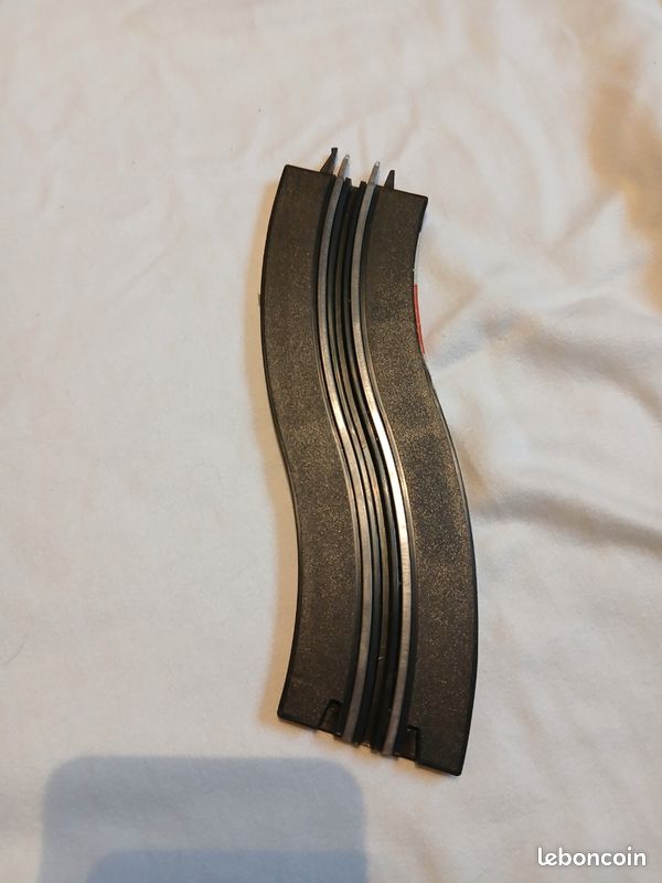 Lot de 12 petites rails pour circuit de voiture de course (image 2)