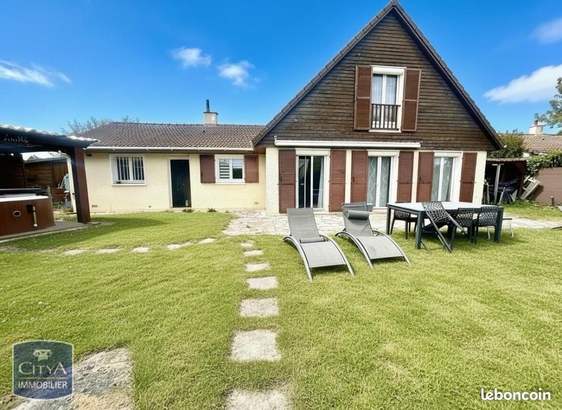 Maison 7 pièces 150 m² · à Chelles · 150 m² · 490 000 €