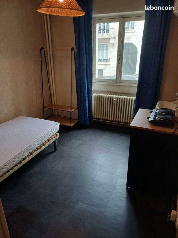 Appartement 1 pièce 10 m² · à Nancy · 10 m² · 295 €