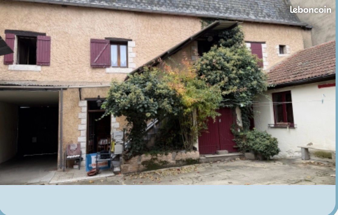 Maison 6 pièces 214 m² · à Bourbon-Lancy · 214 m² · 85 000 €
