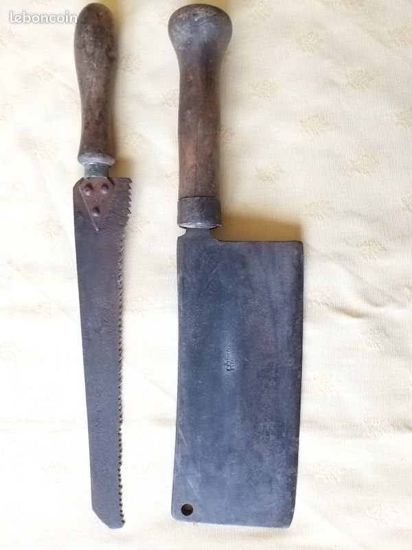OUTILS ANCIENS - ART POPULAIRE : marques sur faucilles