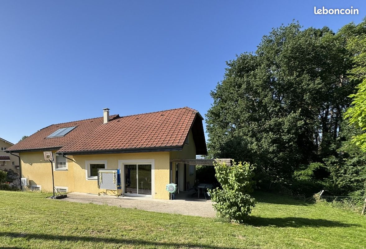 Maison 6 pièces 153 m² · à Reignier-Ésery · 153 m² · 570 000 €