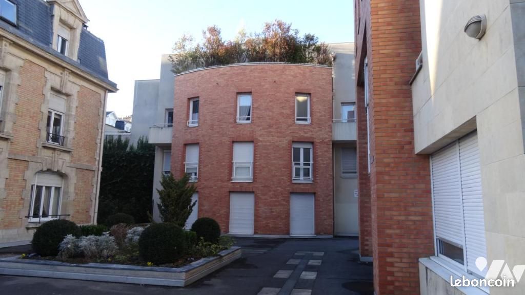 Appartement 1 pièce 32 m² · à Reims · 32 m² · 555 €/mois
