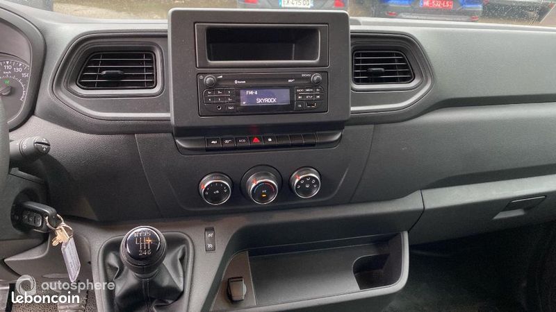 Renault Master Véhicule utilitaire ou Société F3500 L3H1 2.3 Blue dCi 145ch Confort EuroVI (image 19)