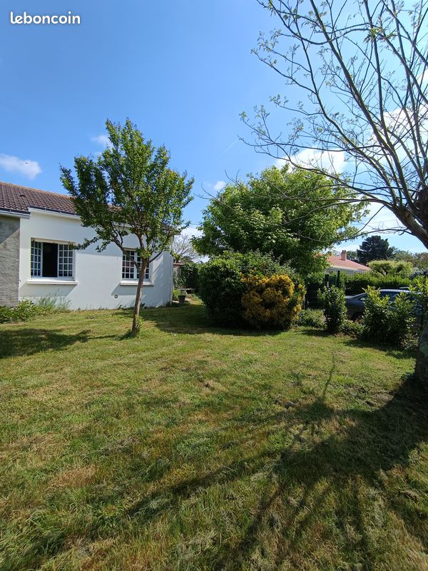 Maison 8 pièces 250 m² · à Challans · 250 m² · 349 000 €