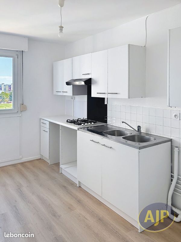 Appartement 3 pièces 64 m² · à Vannes · 64 m² · 883 €/mois