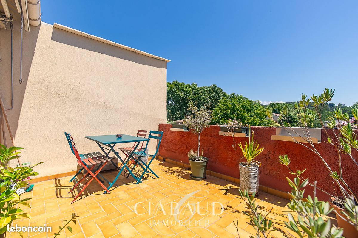 Appartement 3 pièces 68 m² · à Aix-en-Provence · 68 m² · 1 150 €/mois