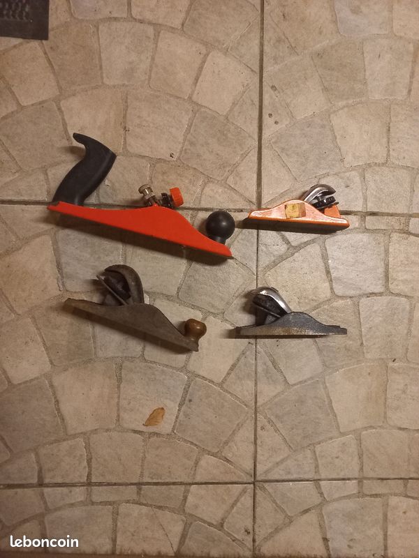 Outillage (image 1)