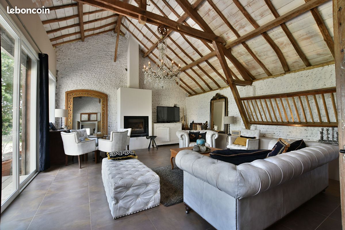 Propriété 9 pièces 225 m² - Pau 64000 (image principale 8)